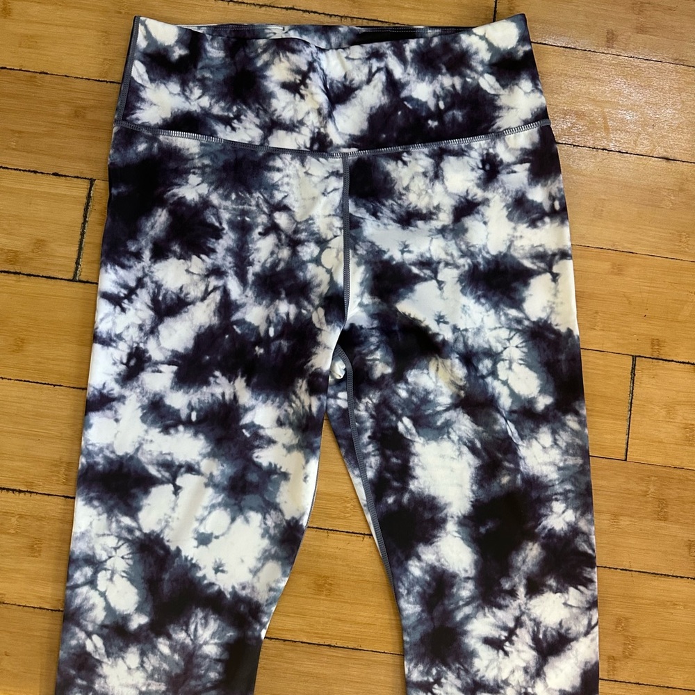 Mint condition JoyLab leggings, black & white tie dye print, size XL